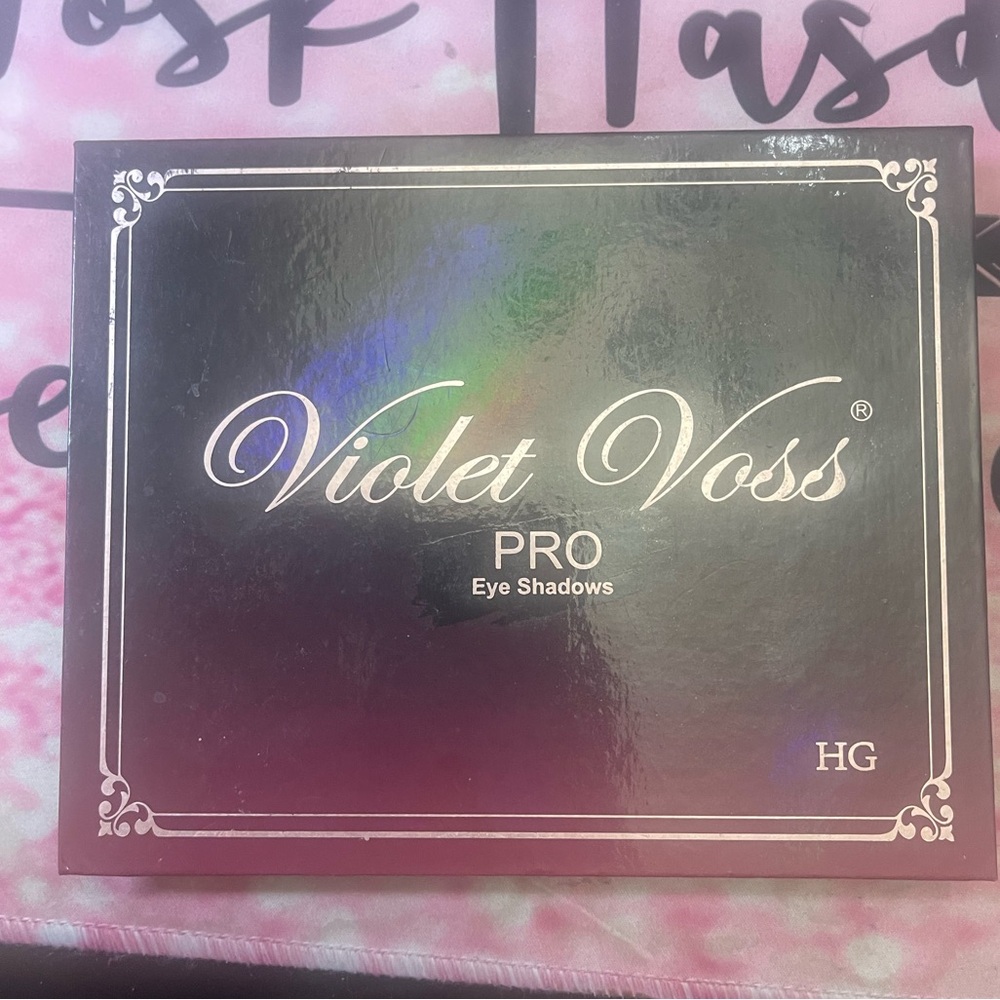 Violet Voss Holy Grail Eyeshadow Palette HG - Picture 5 of 6